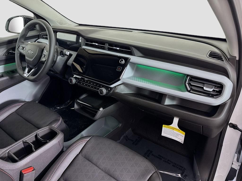New 2027 Summit White Chevrolet RS image 27