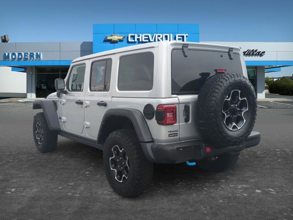 Used 2022 Silver Zynith Clearcoat Jeep Unlimited Rubicon image 3