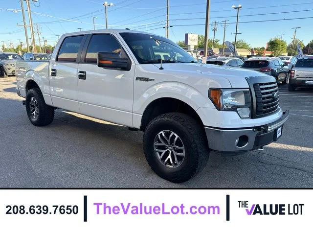 Used 2012  Ford XLT image 2