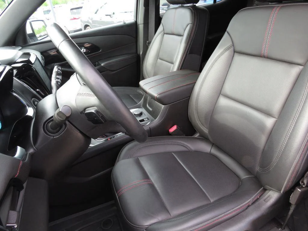 Used 2023 Summit White Chevrolet RS image 23