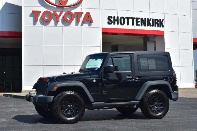 2017 Jeep Wrangler Willys Wheeler