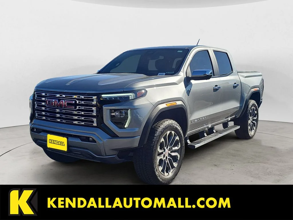 2024 GMC Canyon 4WD Denali Crew Cab Short Box's photo