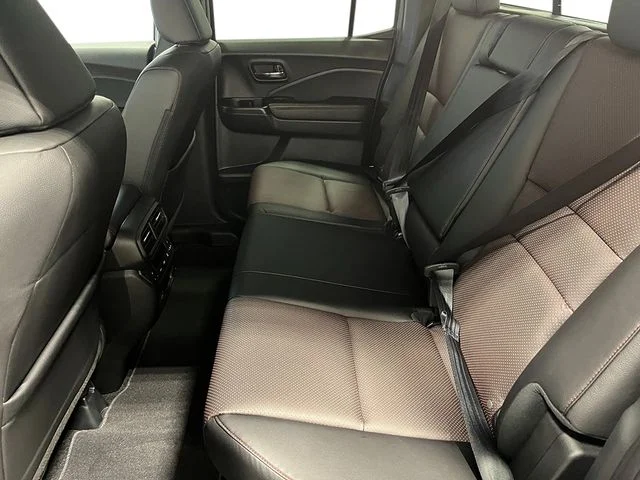 New 2026 Sonic Gray Pearl Honda Black Edition image 23