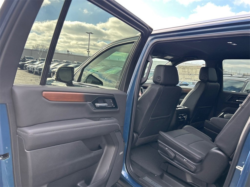 2026 GMC YUKON XL - Image 31