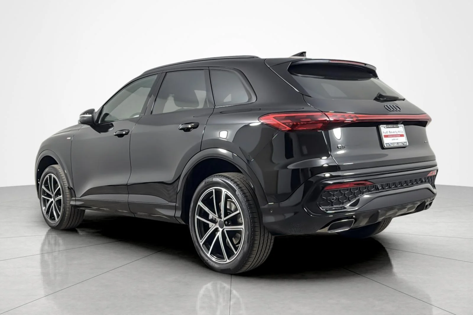 New 2026 Mythos Black Metallic Audi Premium 2.0 TFSI quattro image 4