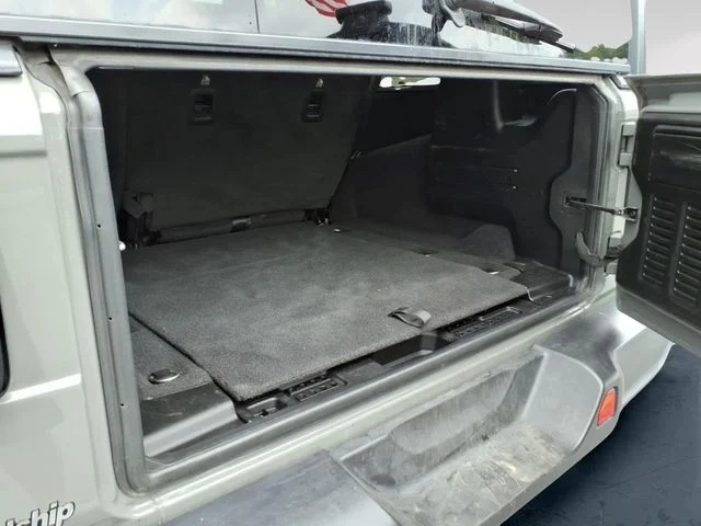 Used 2021 Gray Jeep Unlimited Rubicon image 11
