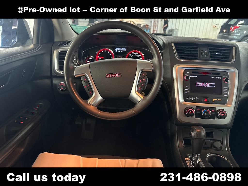 Used 2015 IRIDIUM METALLIC GMC SLE image 17