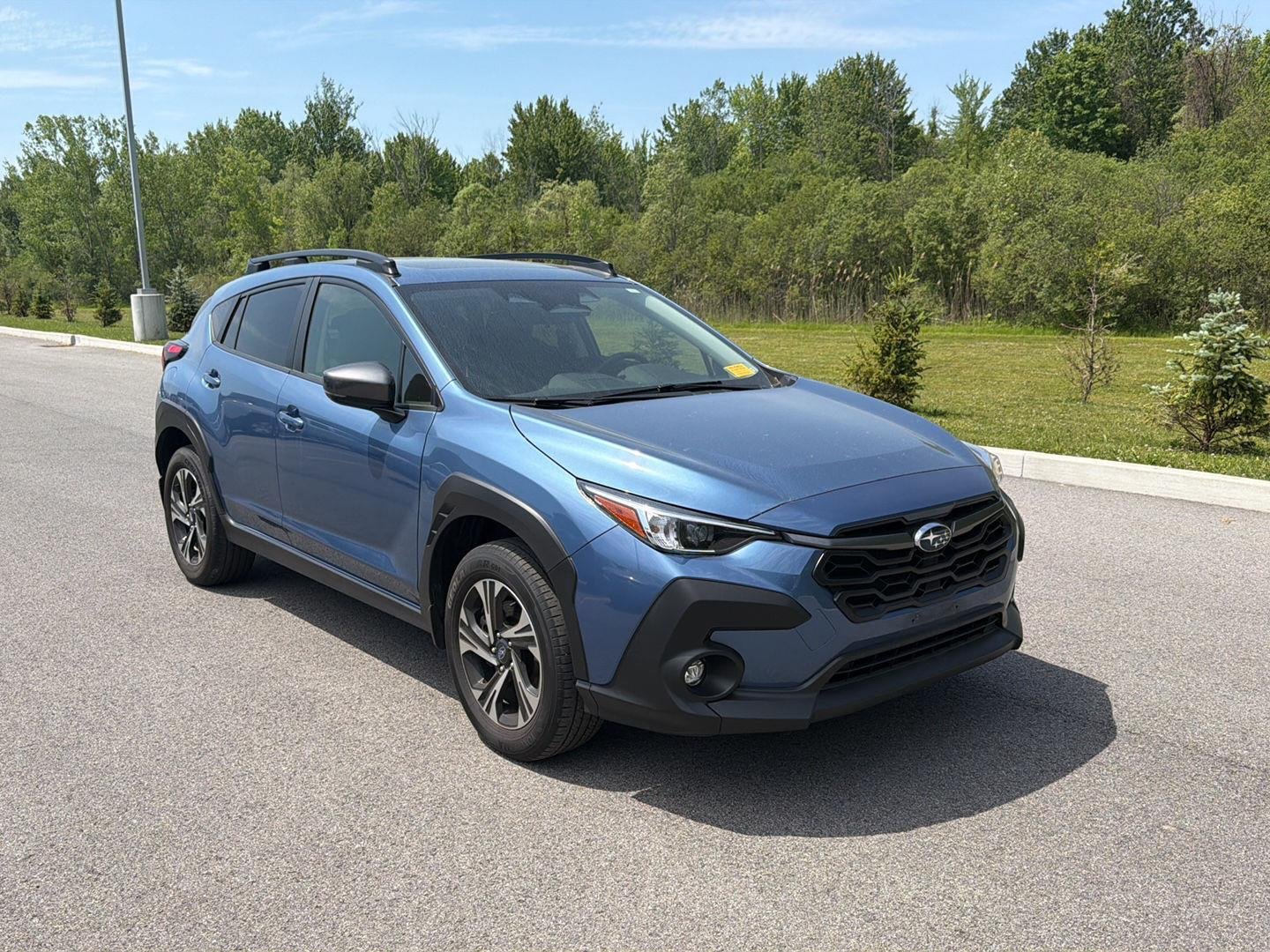 Used 2024 Horizon Blue Pearl Subaru Premium image 2