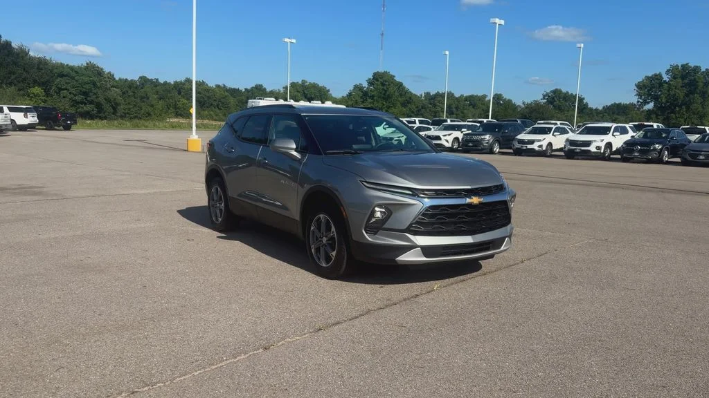 Used 2024 Gray Chevrolet LT image 2