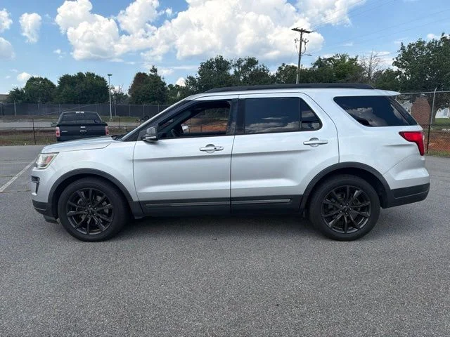 Used 2019 Silver Ford XLT image 7