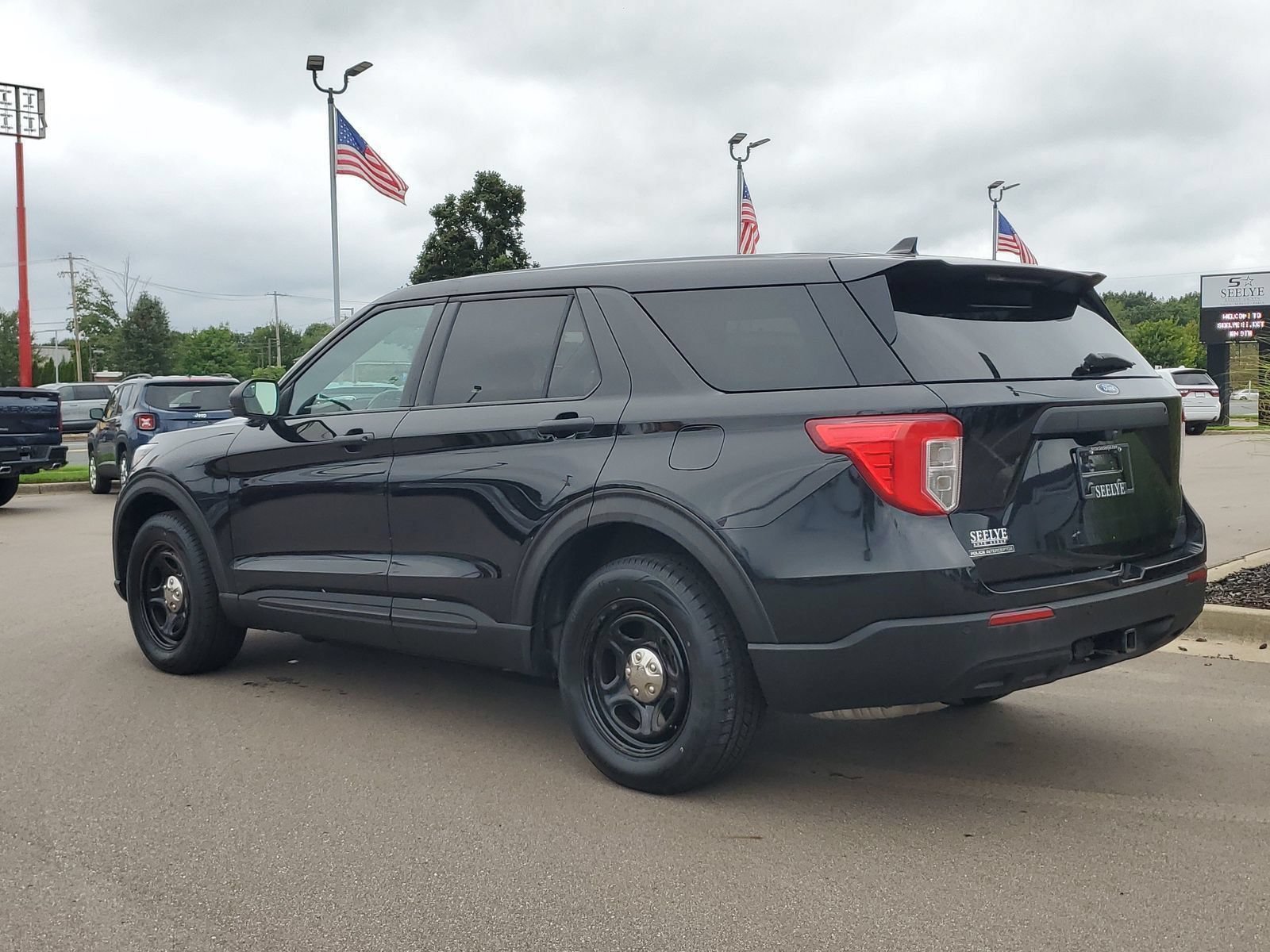 Used 2020 Black Ford Base image 3