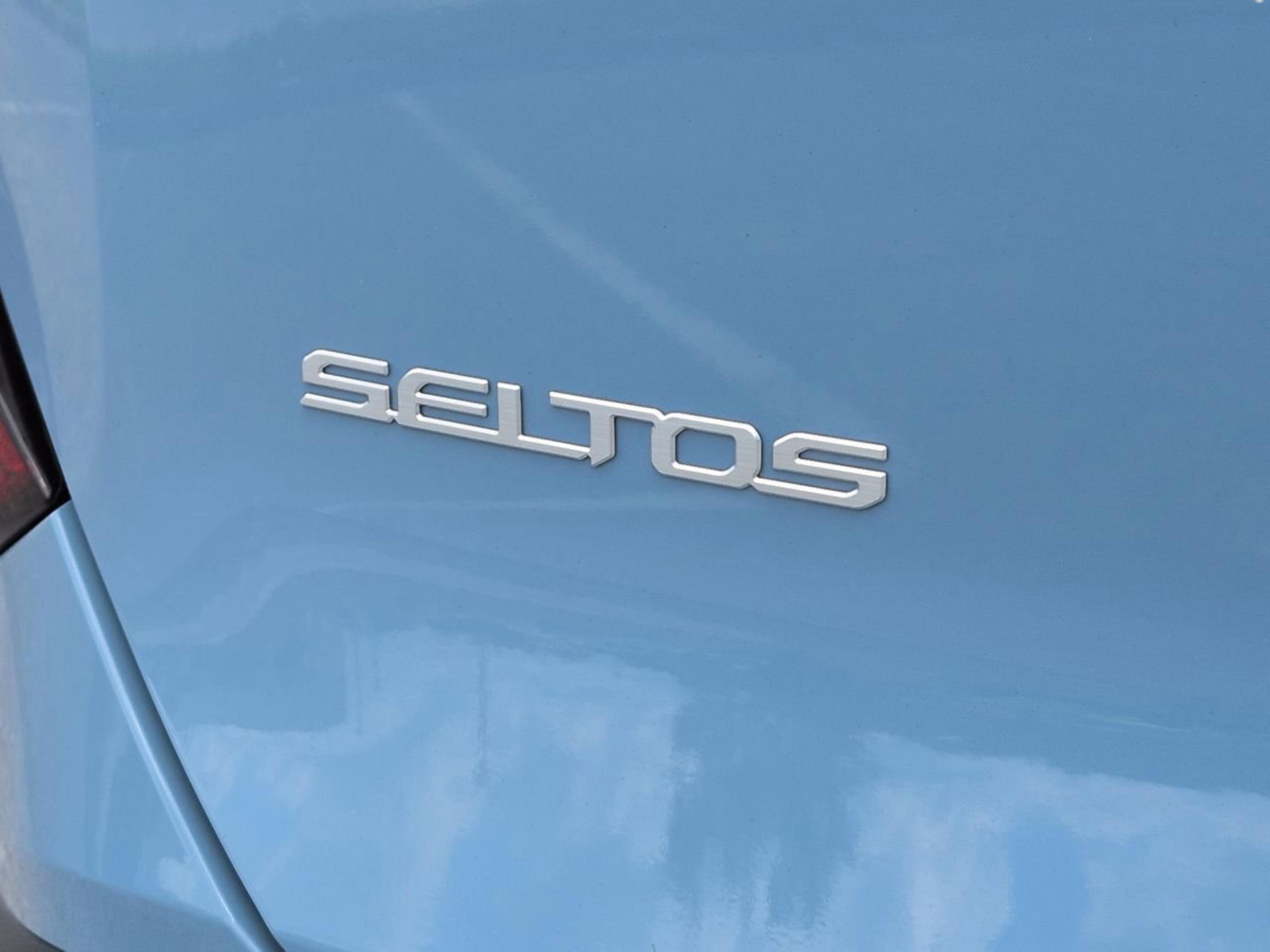 New 2027 Frost Blue Kia S image 15