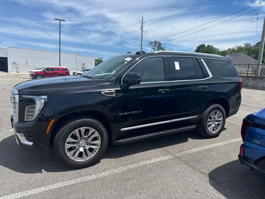 2025 GMC Yukon 4WD Denali's photo