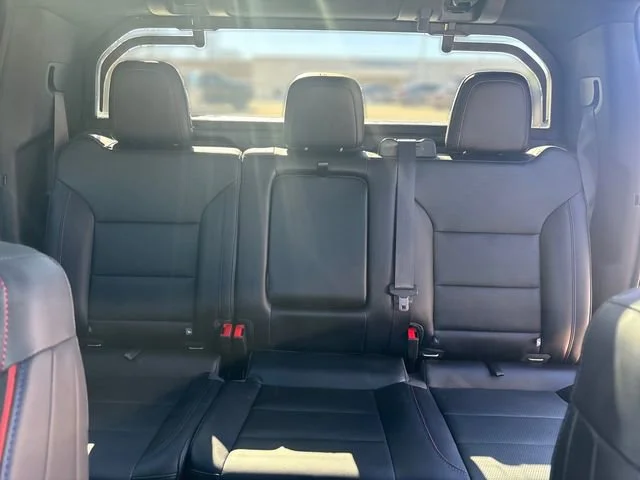 Certified Used 2025 Carpeted floor covering Chevrolet RST - Max Range image 15
