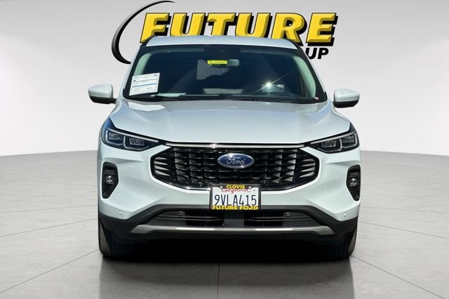 Used 2025 Silver Ford Base image 8