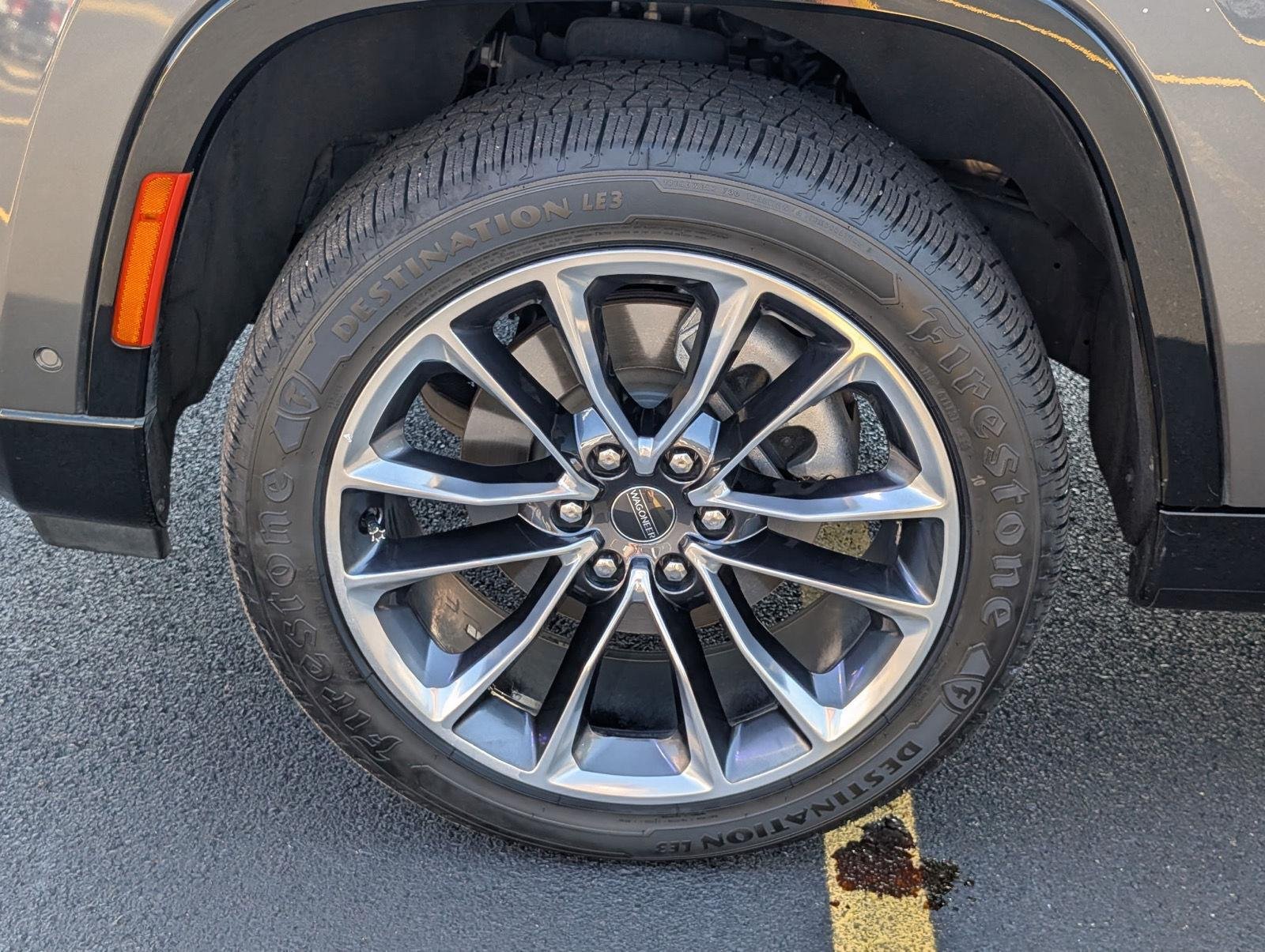 Used 2022 Baltic Gray Metallic Clearcoat Jeep Series III image 10