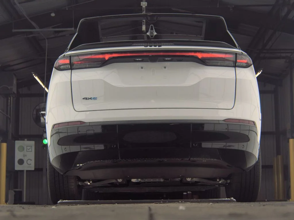 Used 2024 White Jeep Launch Edition image 8