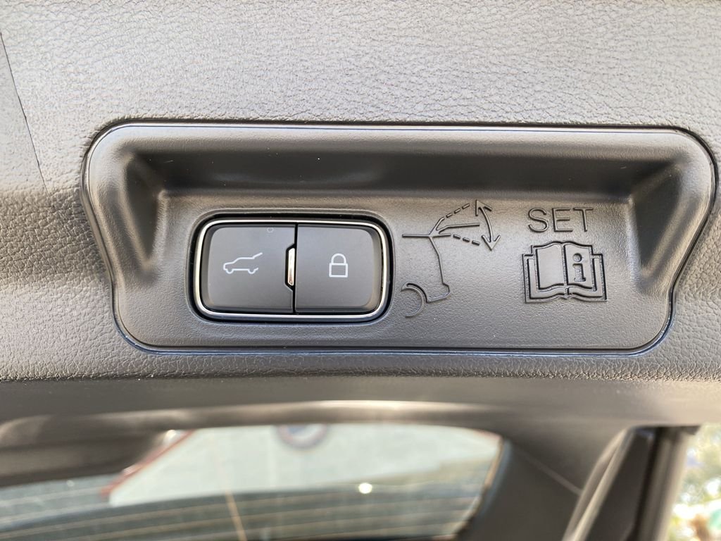Used 2024 Gray Ford XLT image 43