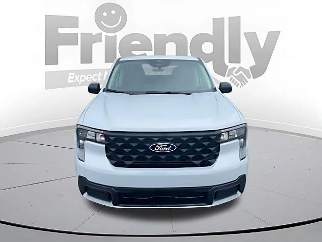 New 2026 Space White Metallic Ford XLT image 36
