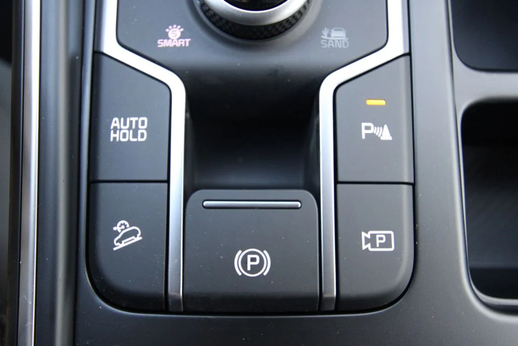 New 2026 Volcanic Sand Kia EX image 28