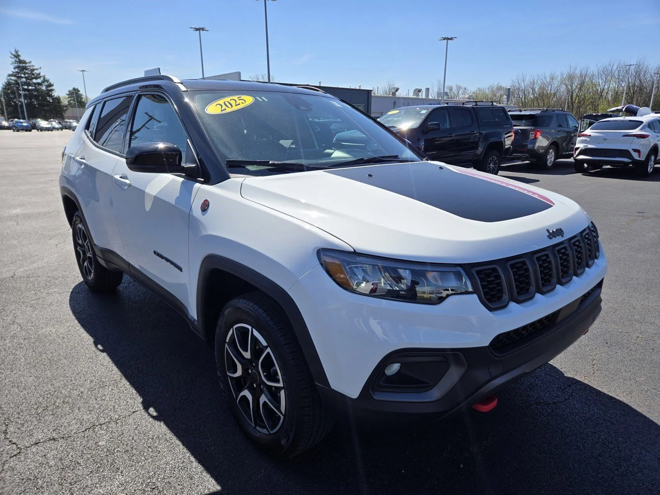 Used 2025 Bright White Clearcoat Jeep Trailhawk image 1