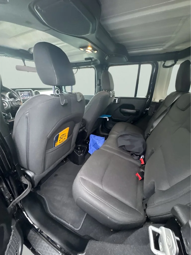 Used 2019 Black Jeep Sport S image 15