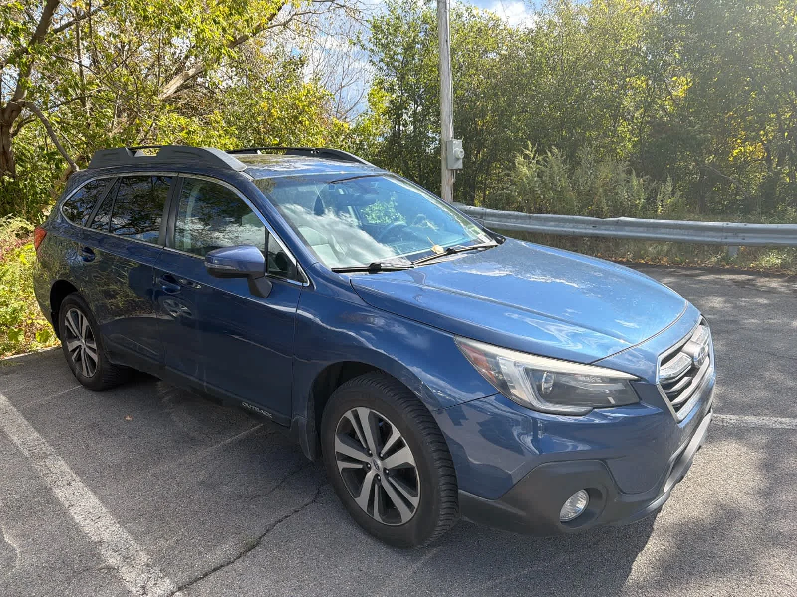 Used 2019 Abyss Blue Pearl Subaru Limited image 27