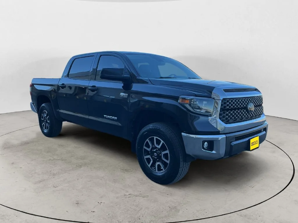 Used 2020 Black Toyota SR5 image 5