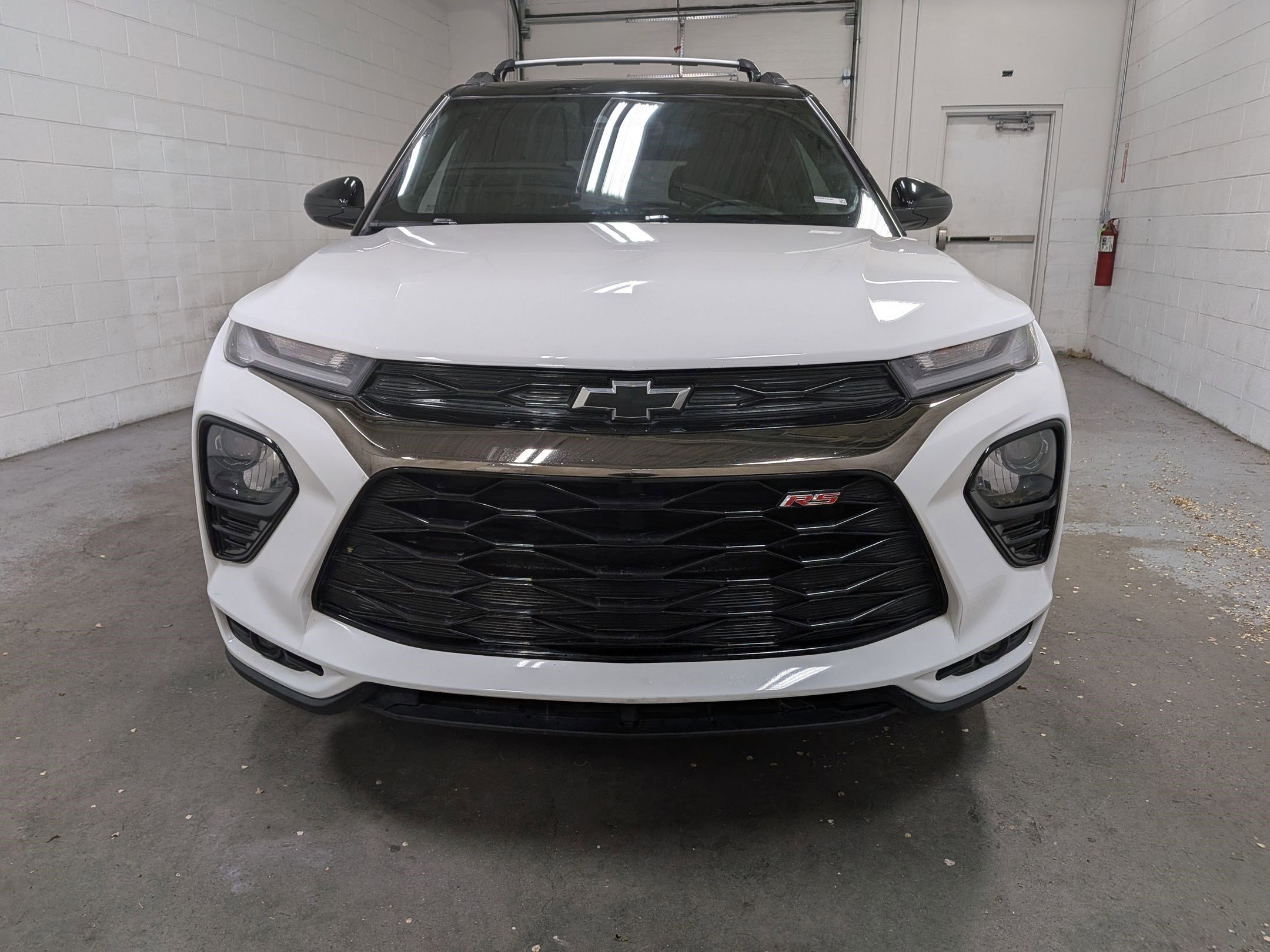 Used 2023 Summit White Chevrolet RS image 10