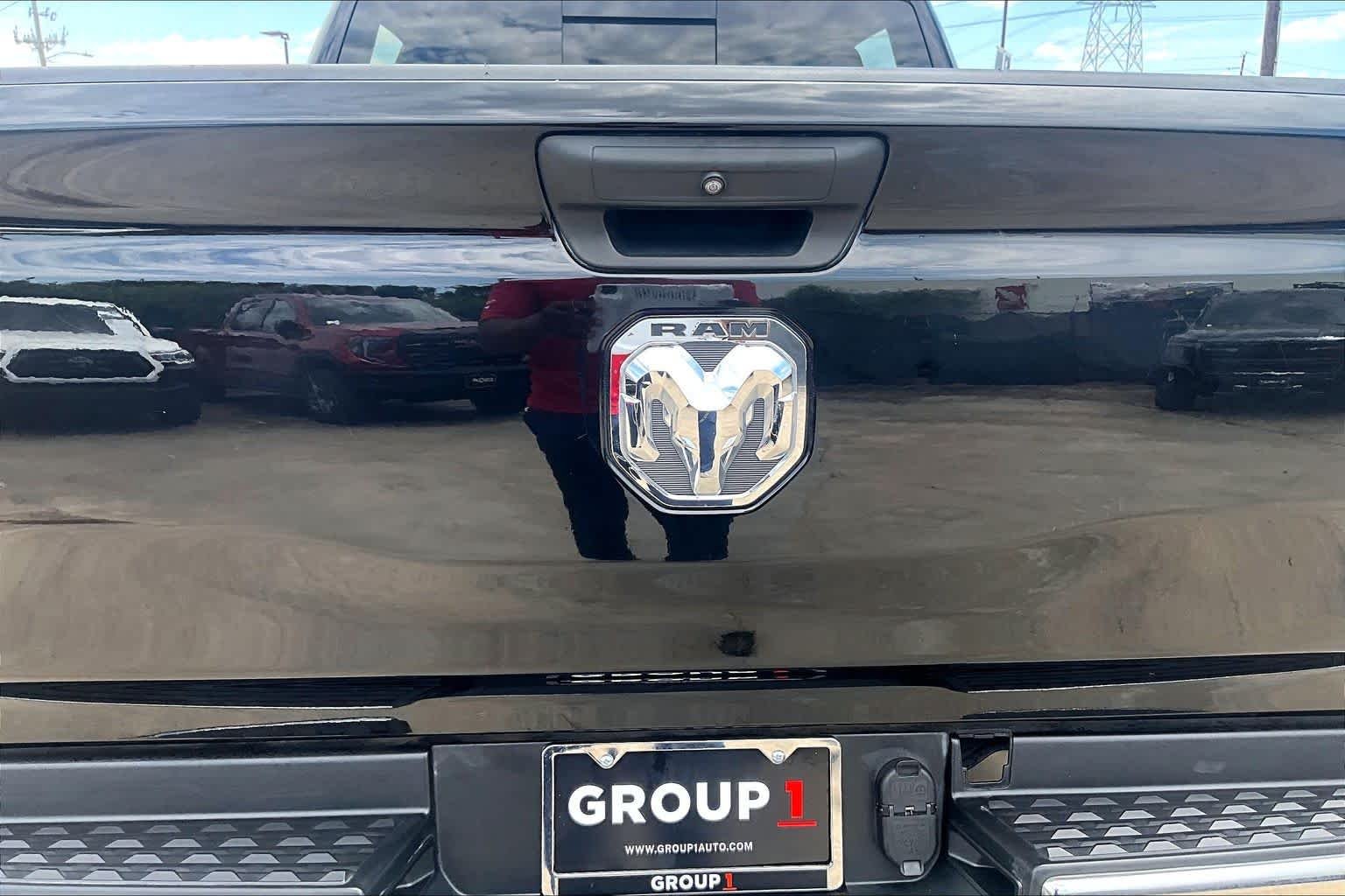Used 2019 Diamond Black Crystal Pearlcoat Ram Tradesman image 31