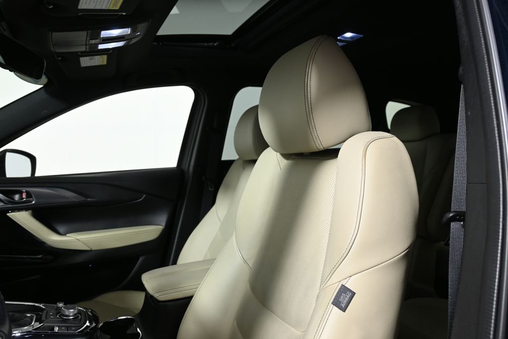 Used 2020 Blue Mazda Grand Touring image 16