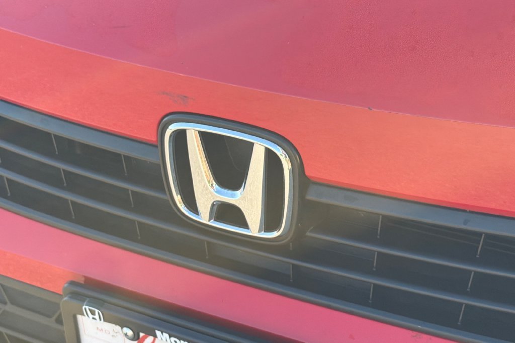 Used 2024 Rallye Red Honda LX image 38