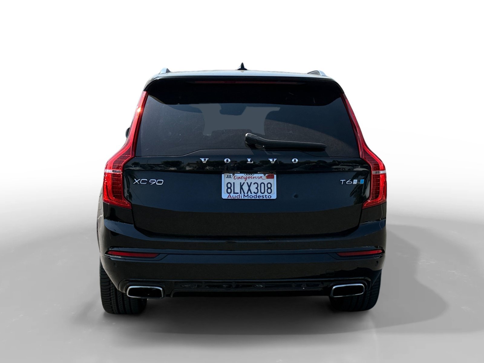 Used 2019 Onyx Black Metallic Volvo T6 R-Design image 4