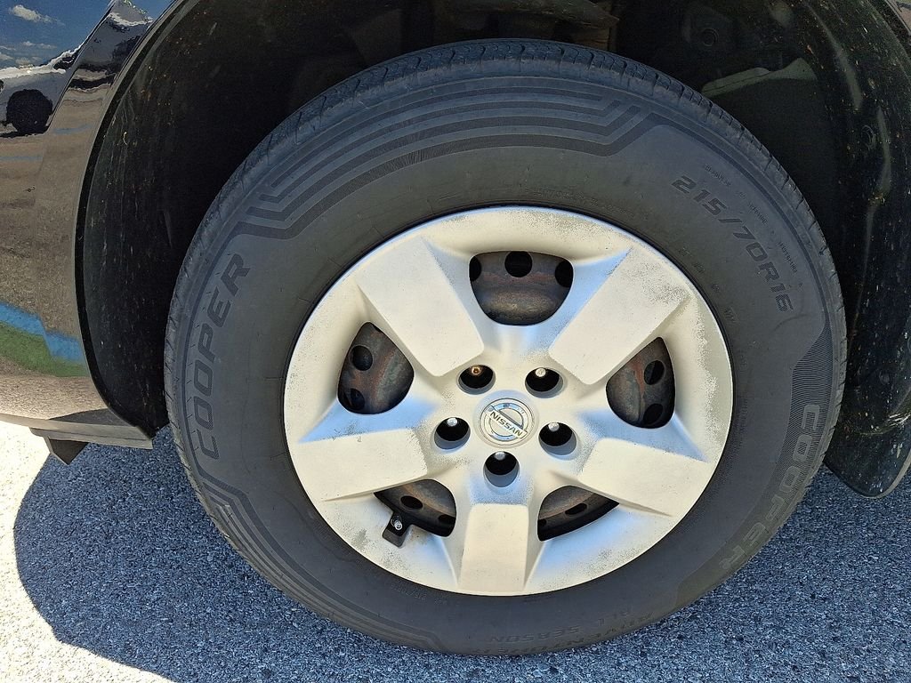 Used 2012 Black Nissan S image 5