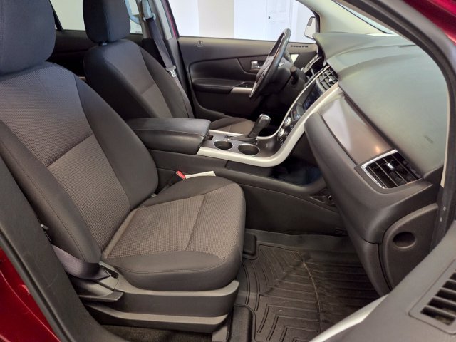 Used 2013 Red Ford SEL image 19