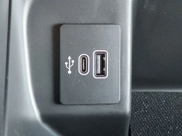 New 2026 Oxford White Ford STX® image 21