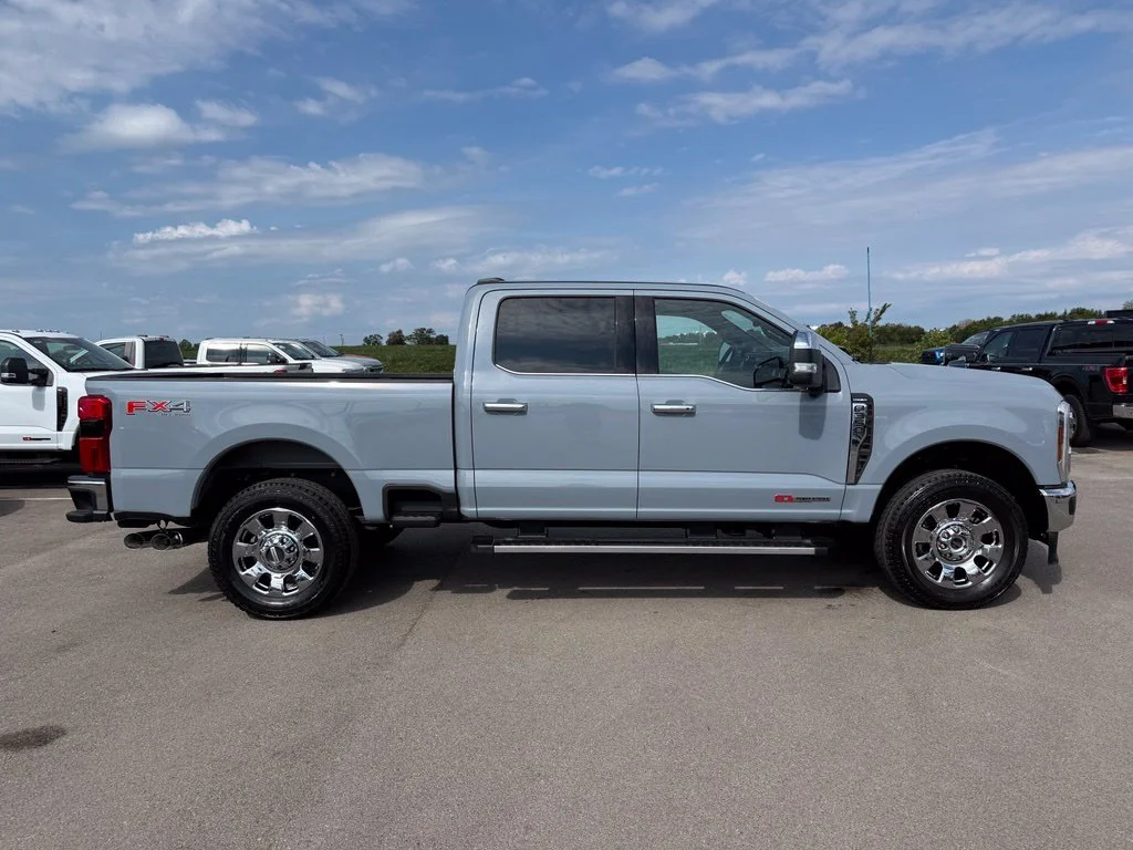 Used 2025 Gray Ford Lariat image 34