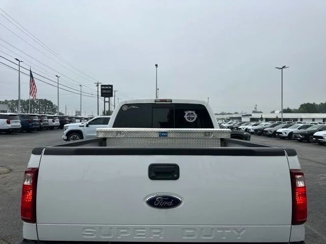 Used 2012 White Ford Lariat image 19