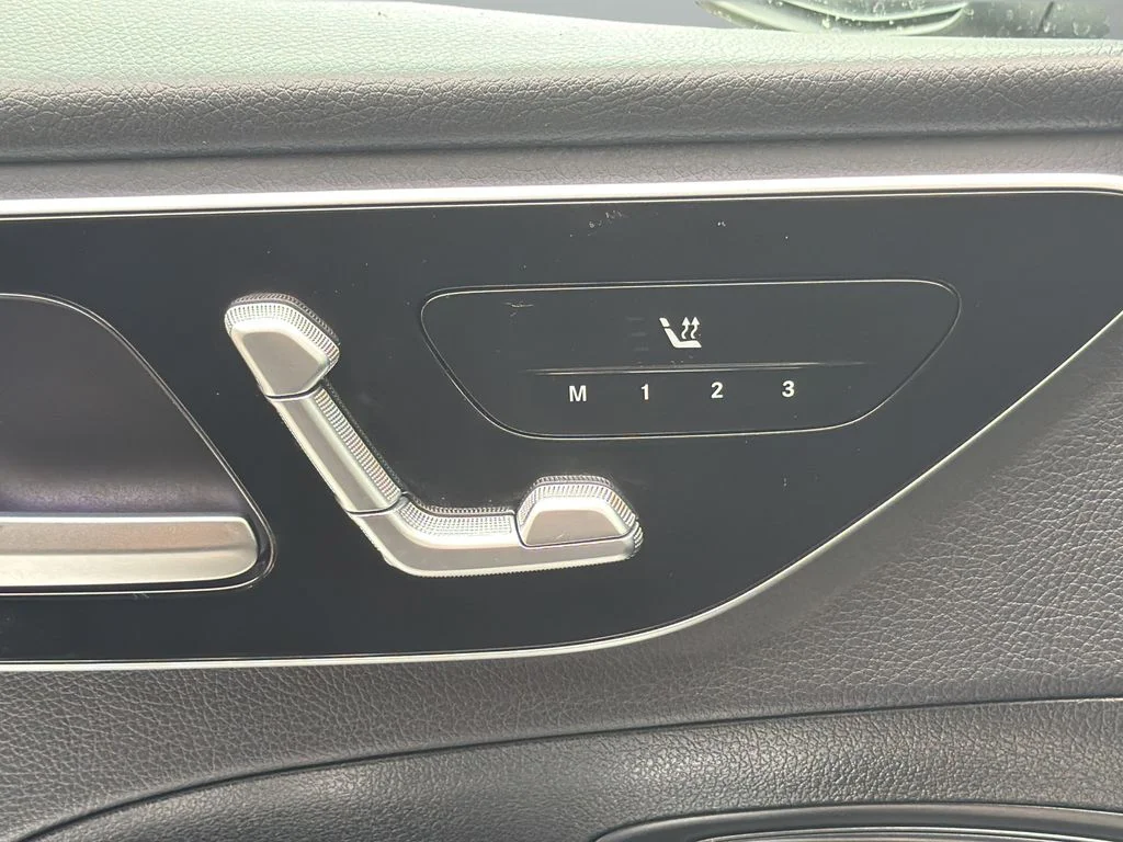 Used 2025 Black Mercedes-Benz C 300 image 17