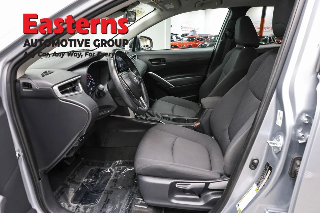 Used 2025 Silver Toyota LE image 13