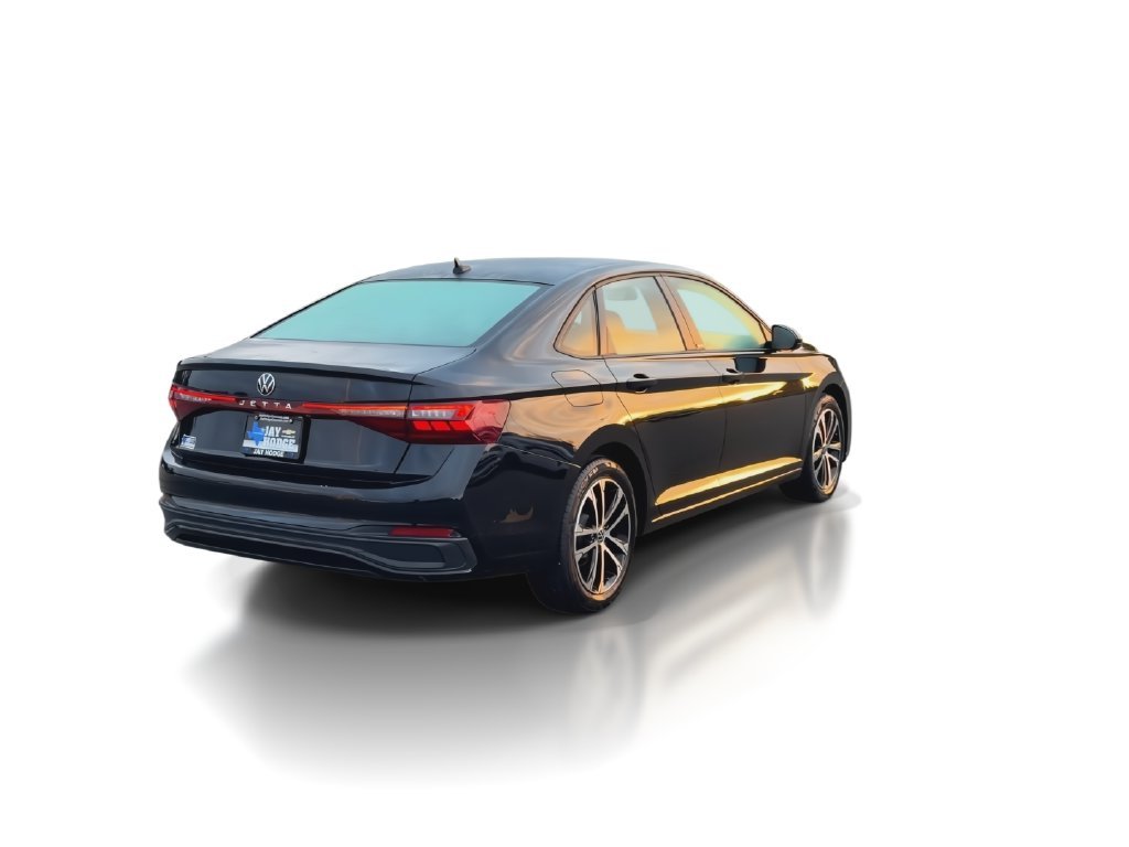 Used 2025 Black Volkswagen 1.5T Sport image 8