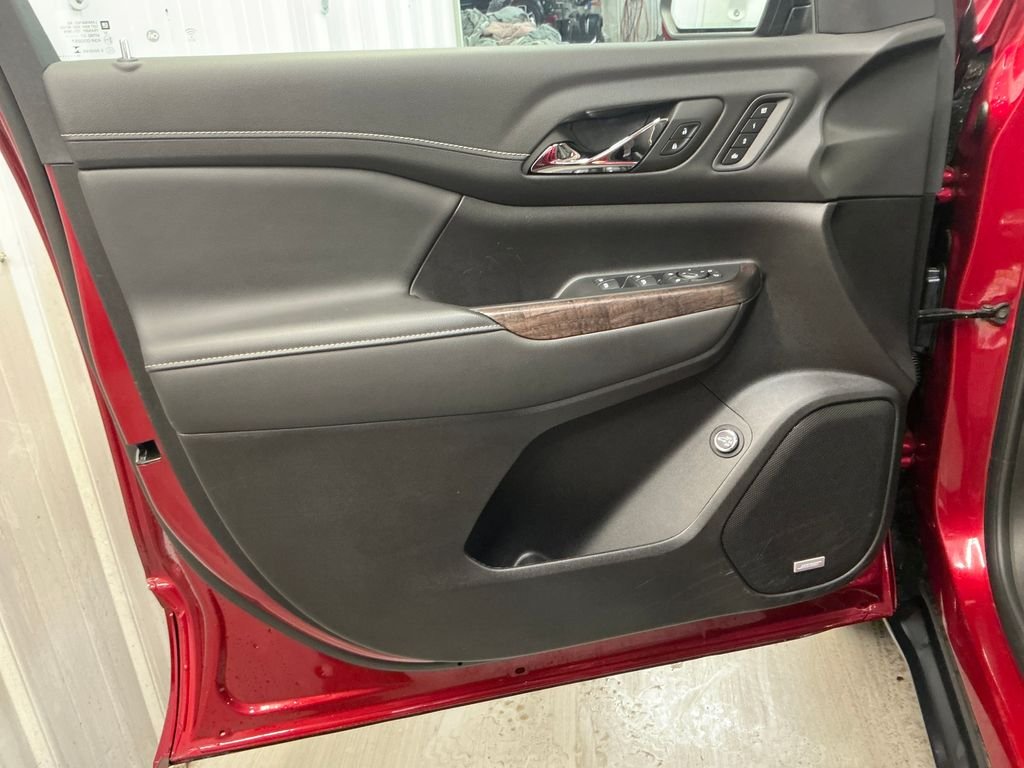 Used 2023 Red GMC Denali image 15