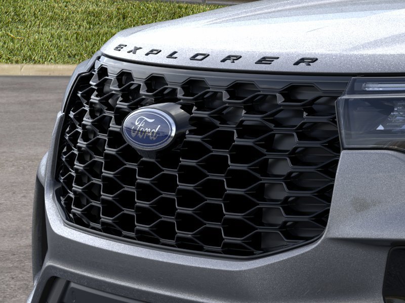 New 2026 Carbonized Gray Metallic Ford ST-Line image 17