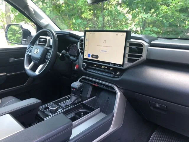 Used 2023 Ice Toyota Limited image 18