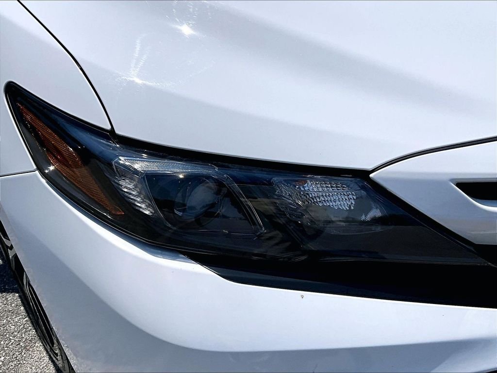 Used 2024 White Toyota SE image 32