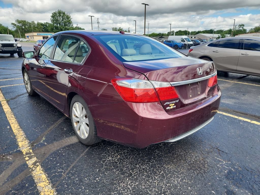 Used 2013  Honda EX-L image 3