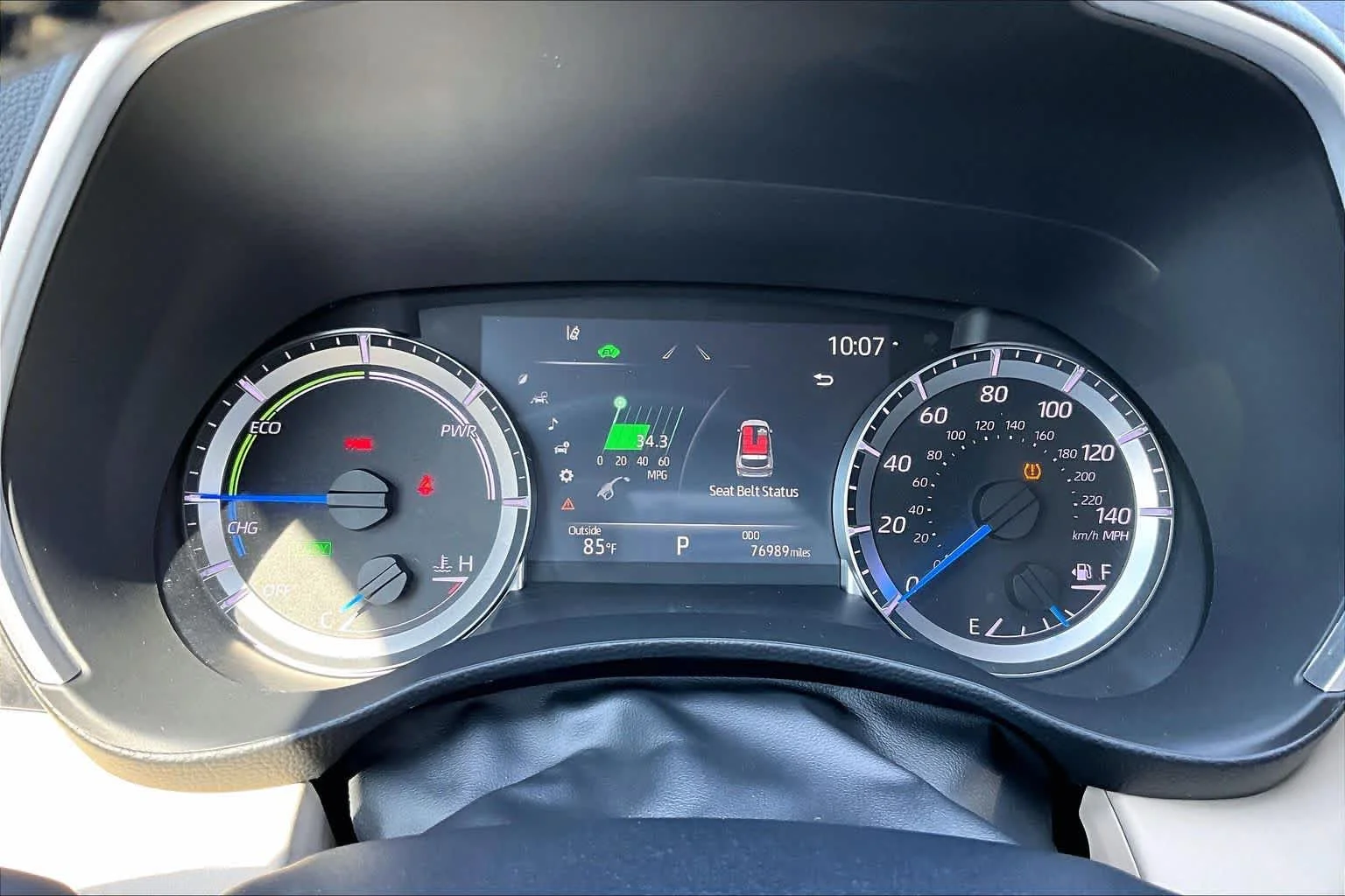 Used 2023 Wind Chill Pearl Toyota Hybrid XLE image 24