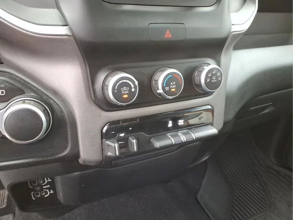 Used 2019 White Ram Big Horn image 28