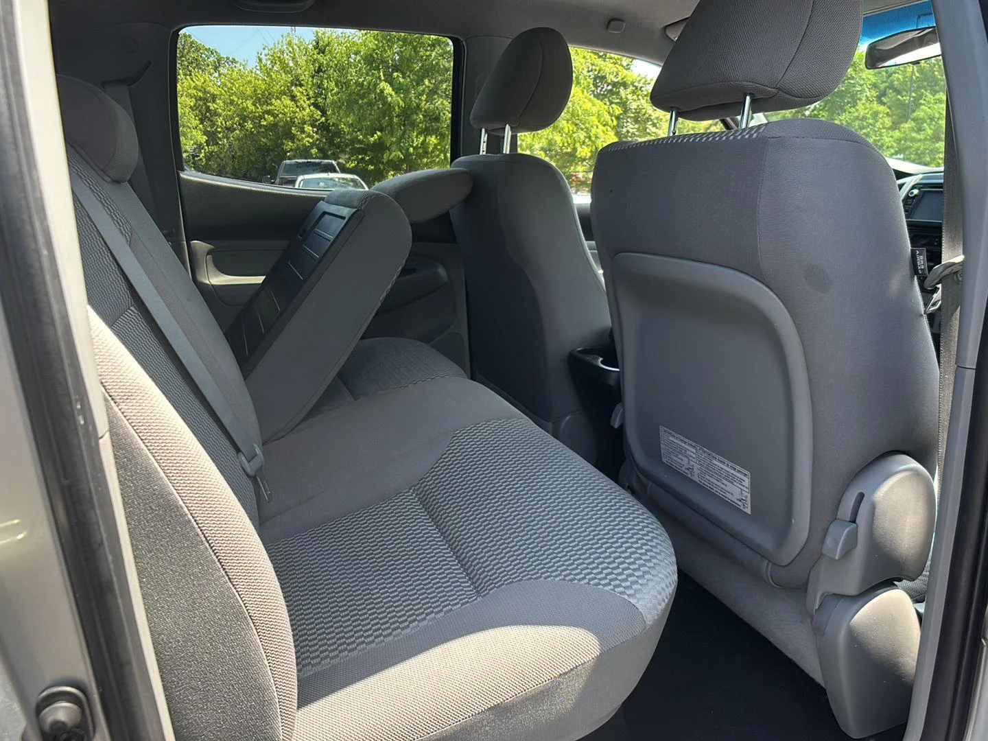Used 2014 Silver Sky Metallic Toyota  image 21