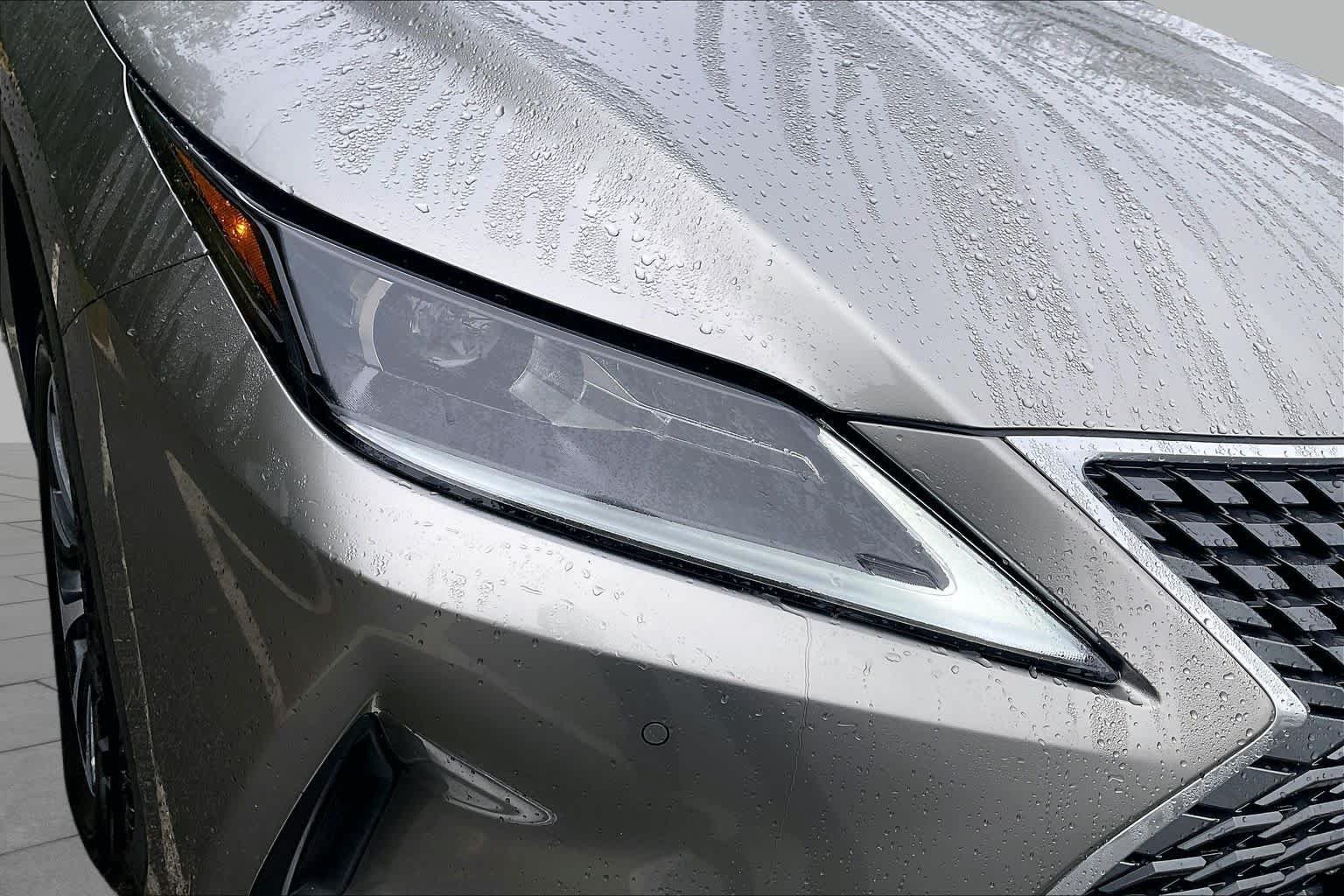 Used 2021 Atomic Silver Lexus  image 26